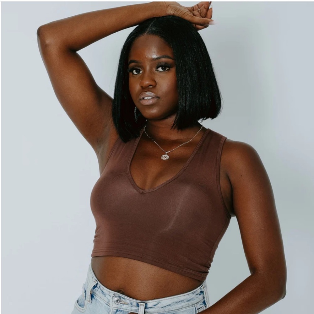 Klassy Network V Neck Brami - Brown, Size Small